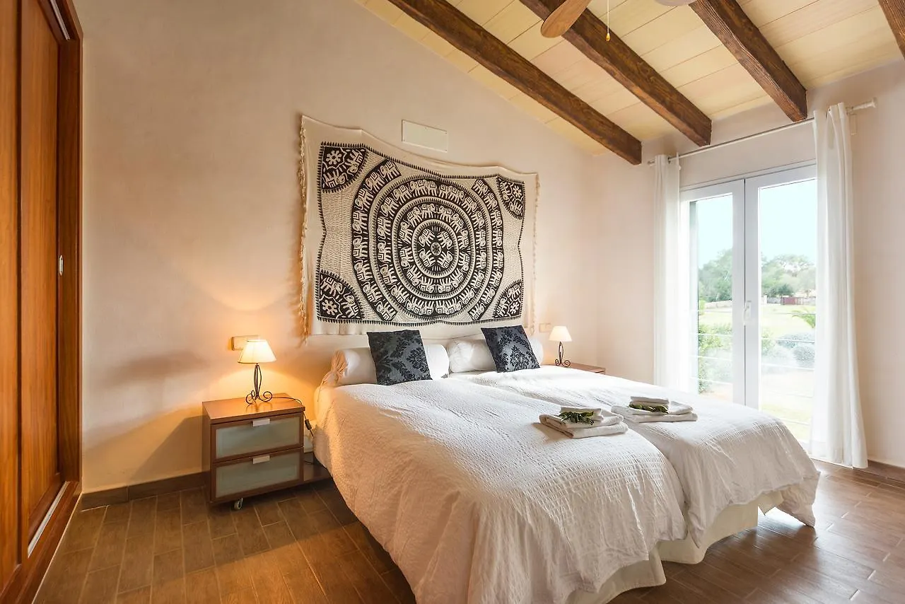 Chalet Fincas Mallorca Family House With Pool 8Pax Campos